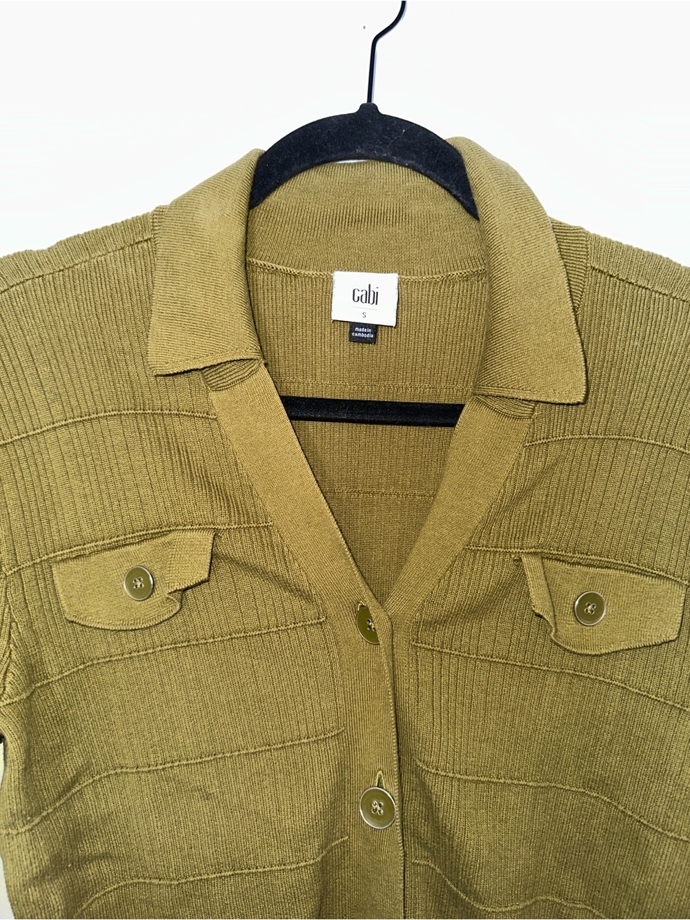 Olive Green Button-Up Ribbed Cardigan - Picture 4 of 6